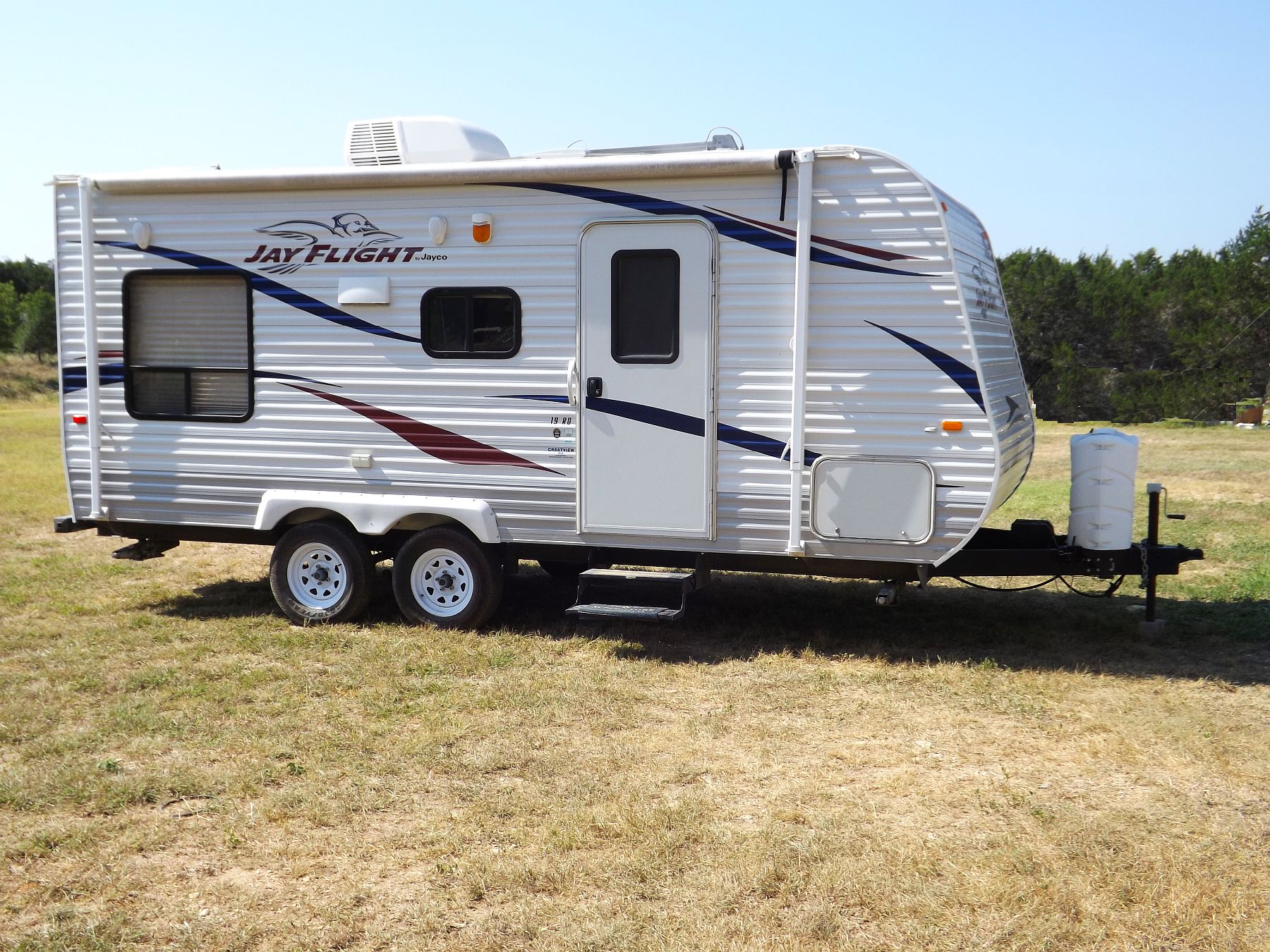 Watch This Captivating Video Of A Jay Flight Travel Trailer Manufactured In 7 Hours Rvshare Com