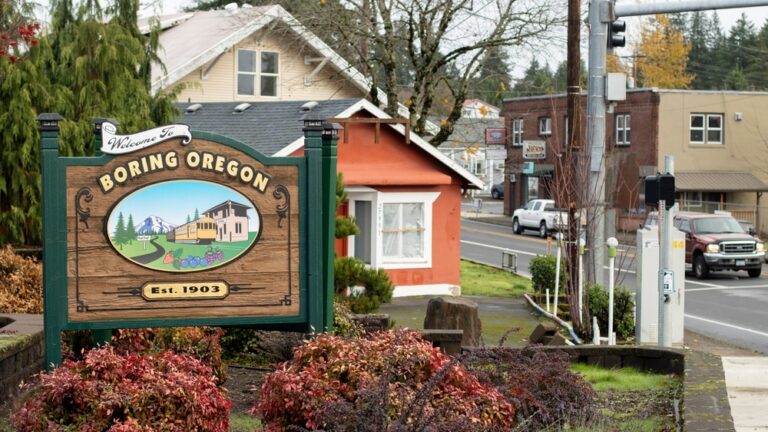 town sign for Boring, Oregon