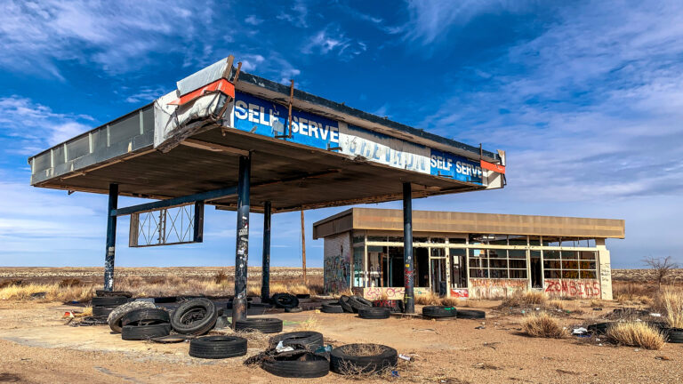 Glenrio ghost town on rt 66
