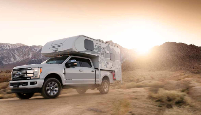 5 Lightweight Truck Campers with Bathrooms – RVshare