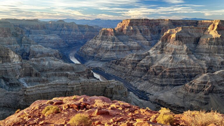 The Grand Canyon, one of the best Arizona landmarks