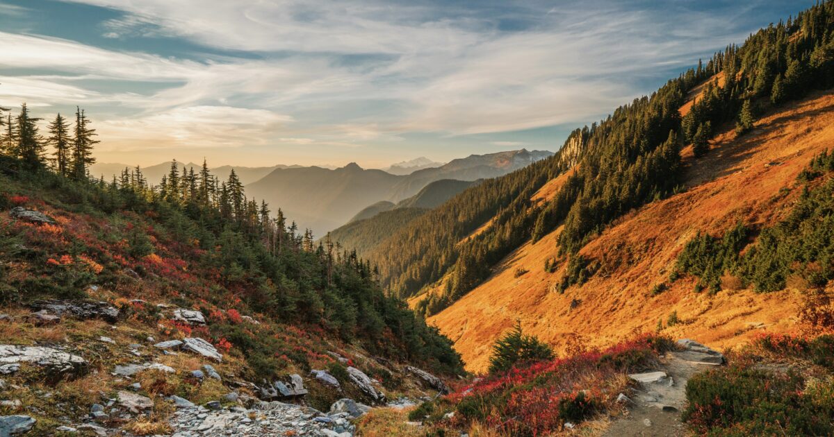 Mountain with beautiful colors, something you’d might see while Washington boondocking