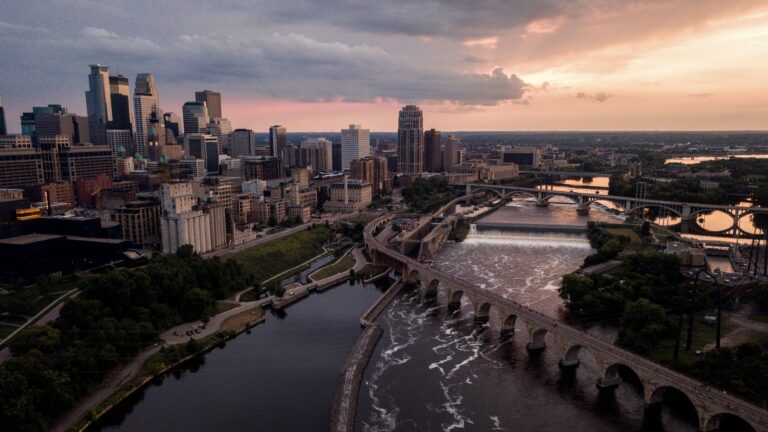 Minneapolis at sunset, one of the best views when Minnesota urban camping