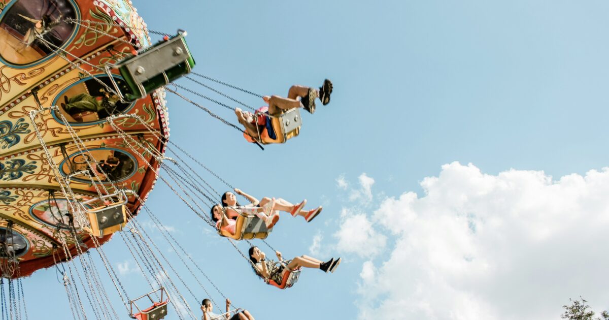 swings like the ones at Pennsylvania amusement parks