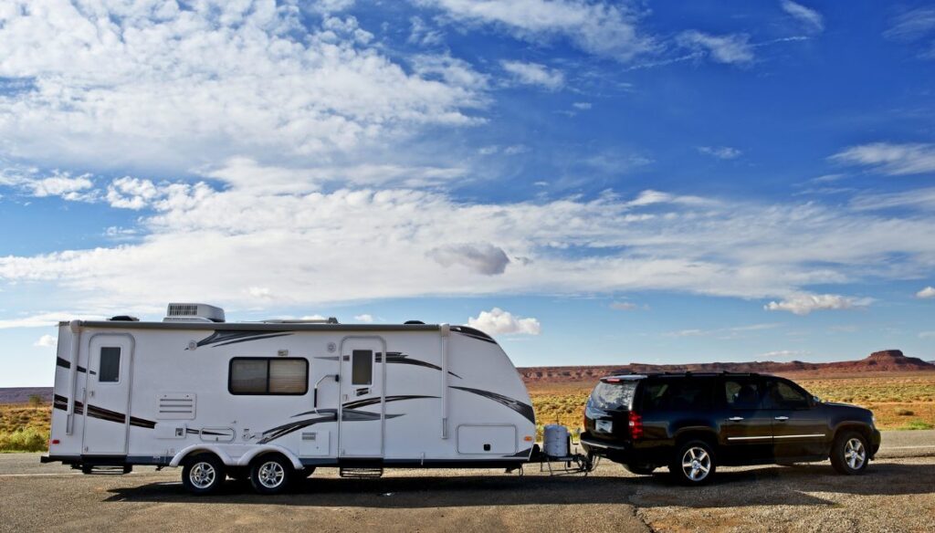 caravana tipo trailer
