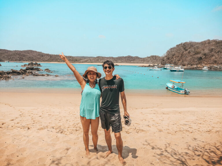 couple in beach in Mexico