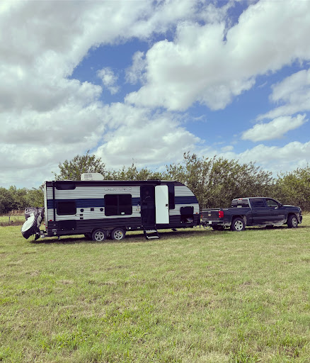 travel trailer off-grid