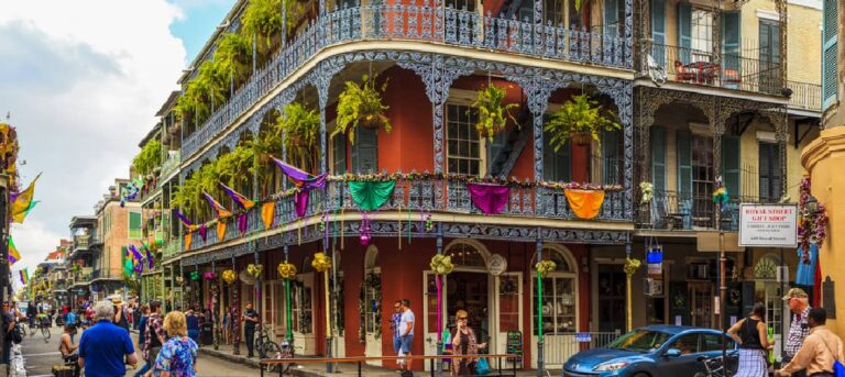 The colorful French Quarter is a great stop while RV camping in Louisiana