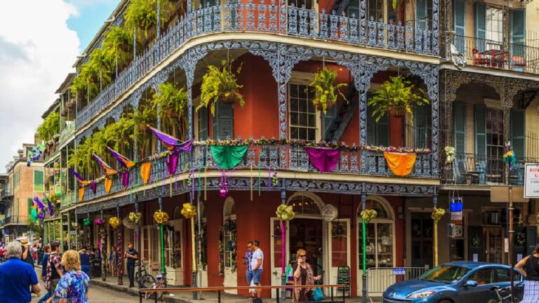 The colorful French Quarter is a great stop while RV camping in Louisiana