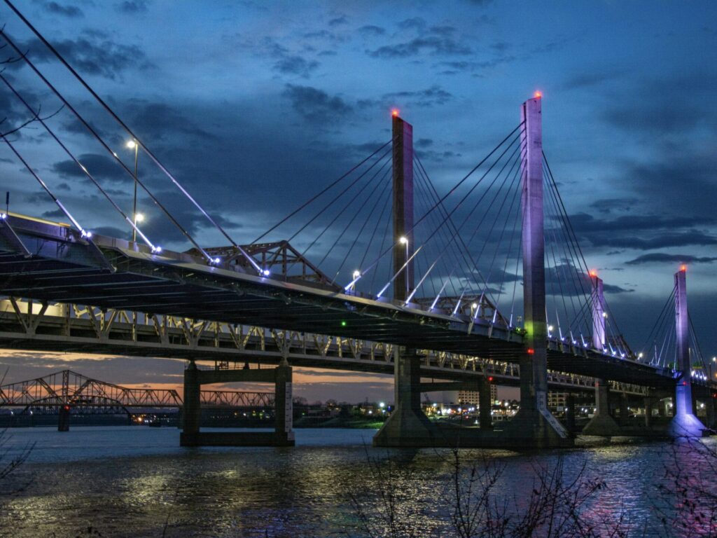 Cool bridge in Kentucky