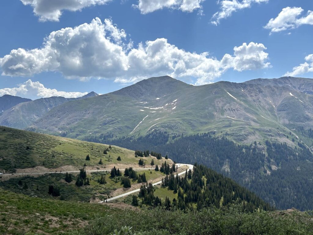 Driving Independence Pass - Twin Lakes CO 