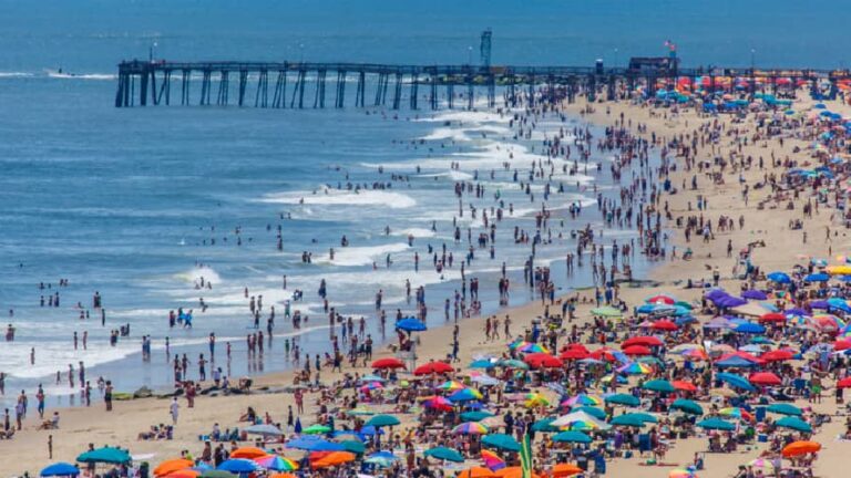 Ocean City, Maryland is the end of U.S. Route 50 across America
