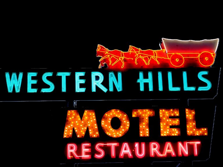 Motel sign in Flagstaff, AZ